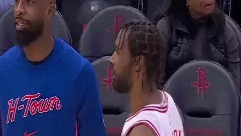 中国冰壶男队9-5逆袭瑞典冠军，开门红！