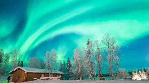 近10足球预测9中，大乐透37期专家质合推荐前区十码